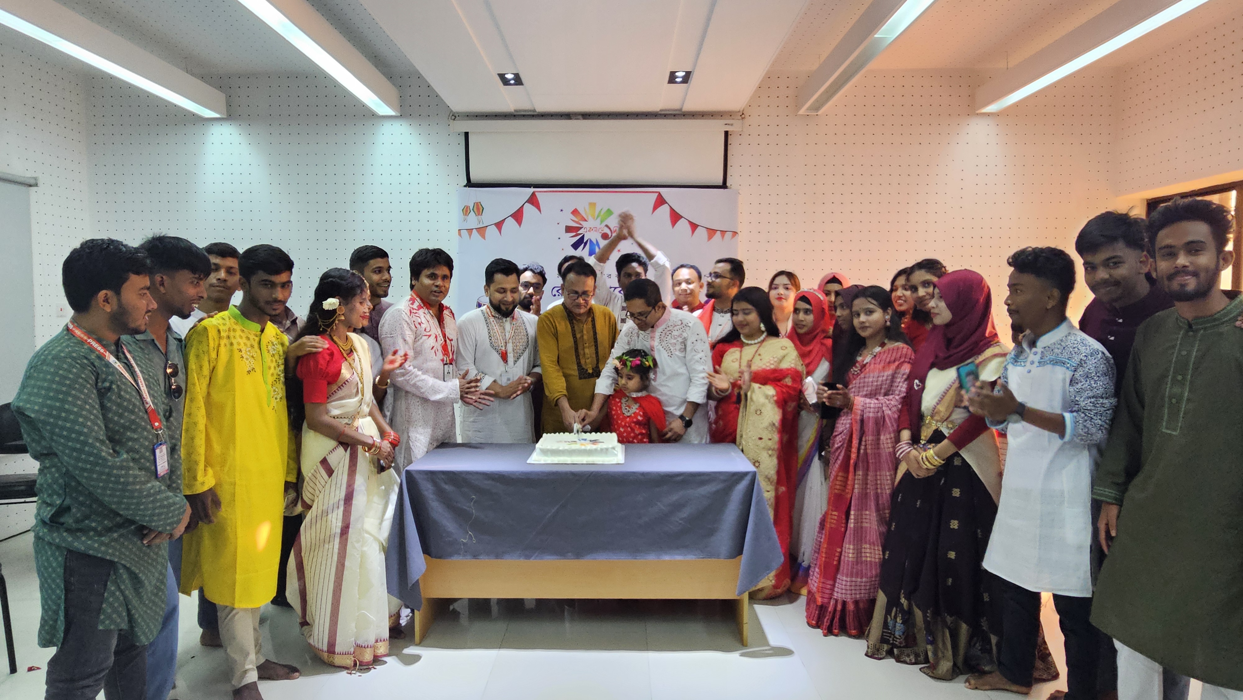 সম্প্রচারের ১ দশক পূর্ণ করলো রেডিও সারাবেলা